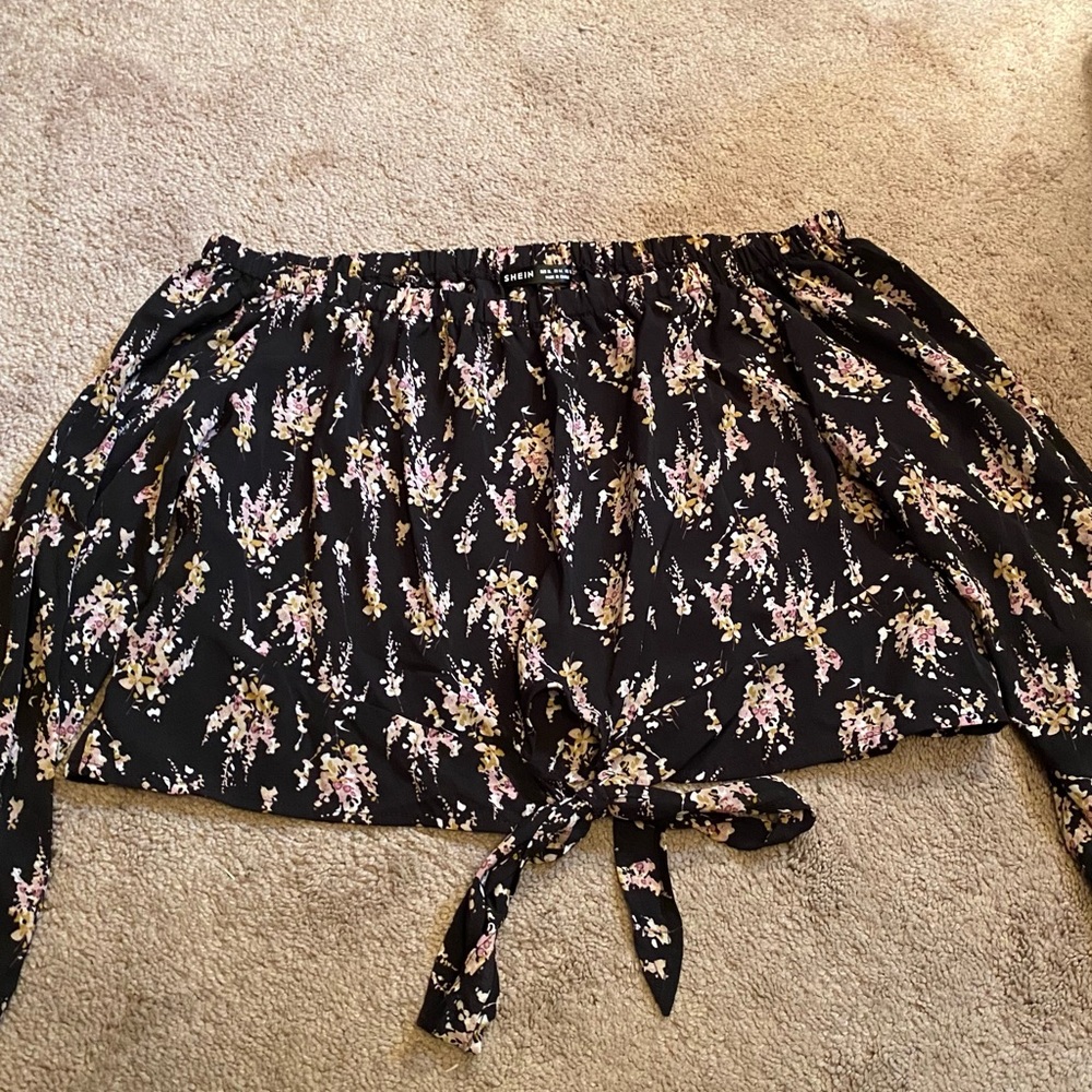XL Shein Off the Shoulder, long Sleeve